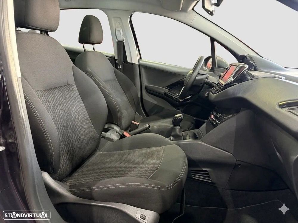 Peugeot 208 1.2 VTi Active - 12