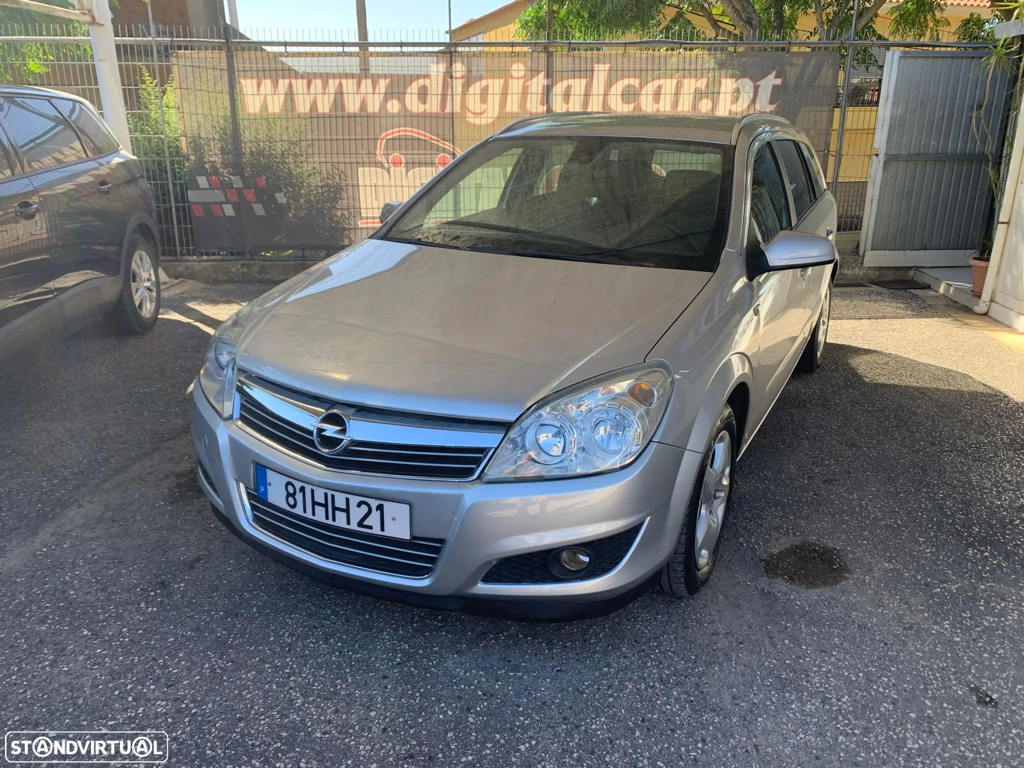 Opel Astra Caravan 1.7 CDTi Cosmo Plus ecoFlex - 1