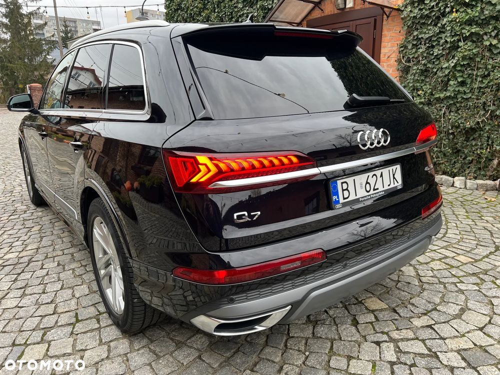 Audi Q7 - 11