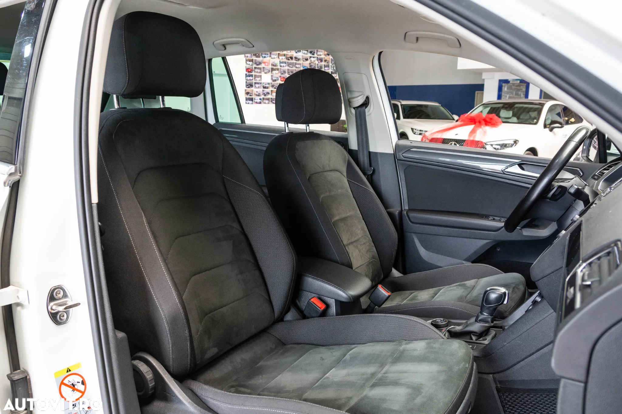 Volkswagen Tiguan 2.0 TDI 4Mot DSG Highline - 8