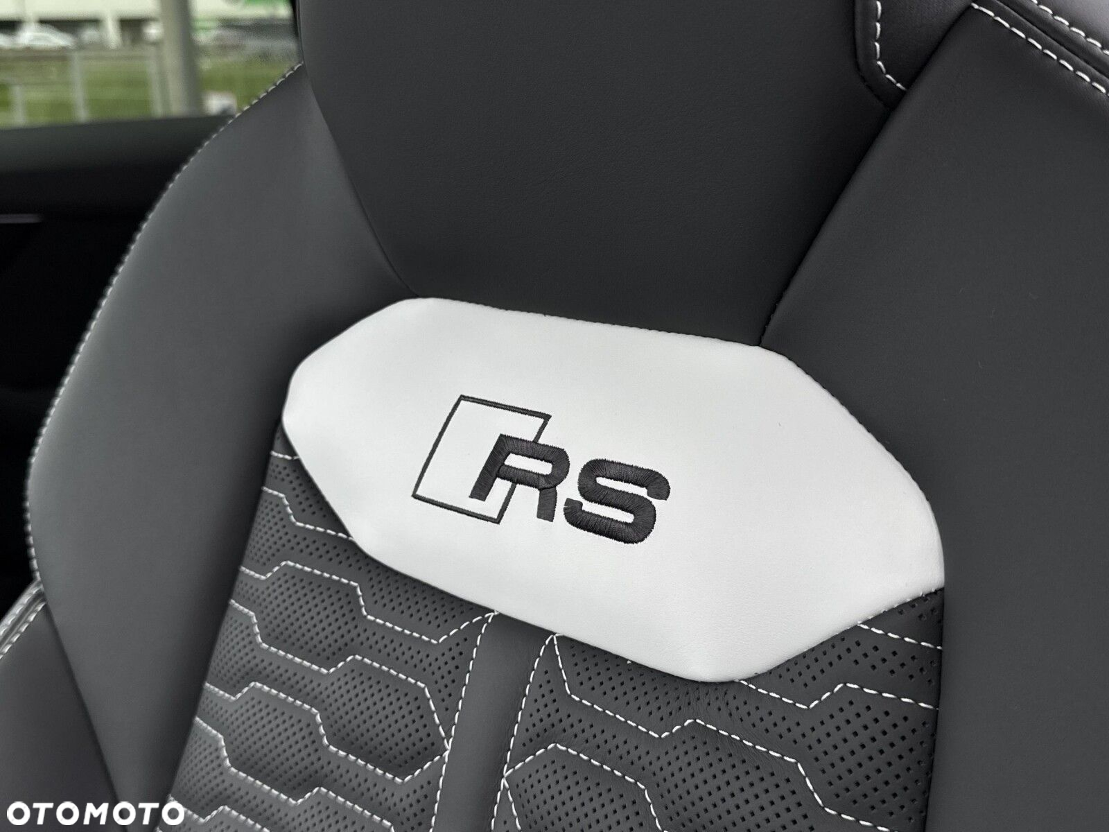 Audi RS Q8 - 24
