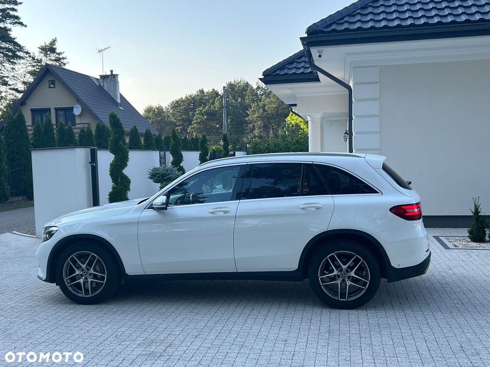 Mercedes-Benz GLC - 2