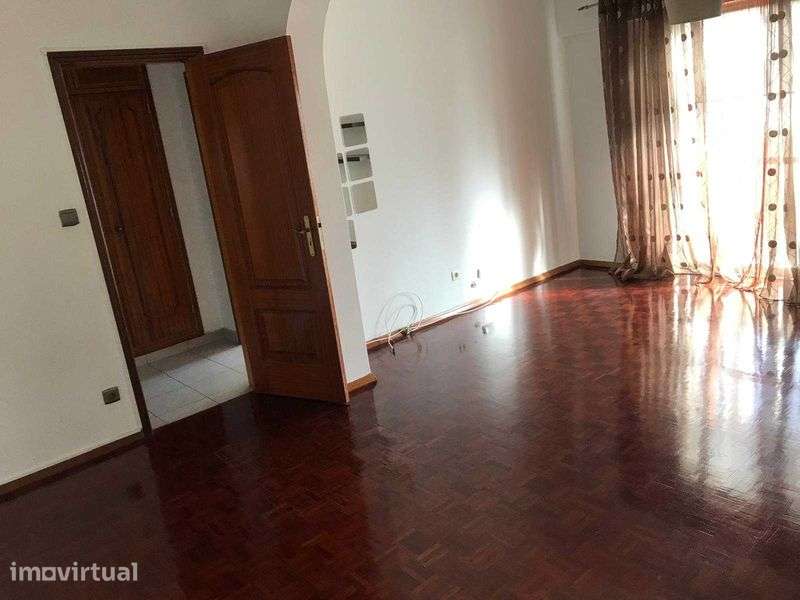 Apartamento T2 Alverca - Grande imagem: 5/12