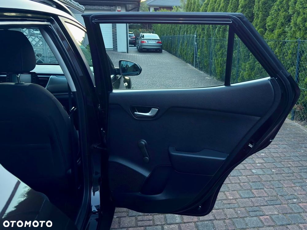 Kia Stonic 1.2 L - 15
