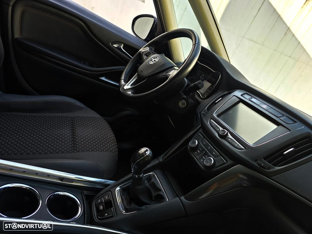 Opel Zafira 1.6 CDTi Innovation S/S - 42