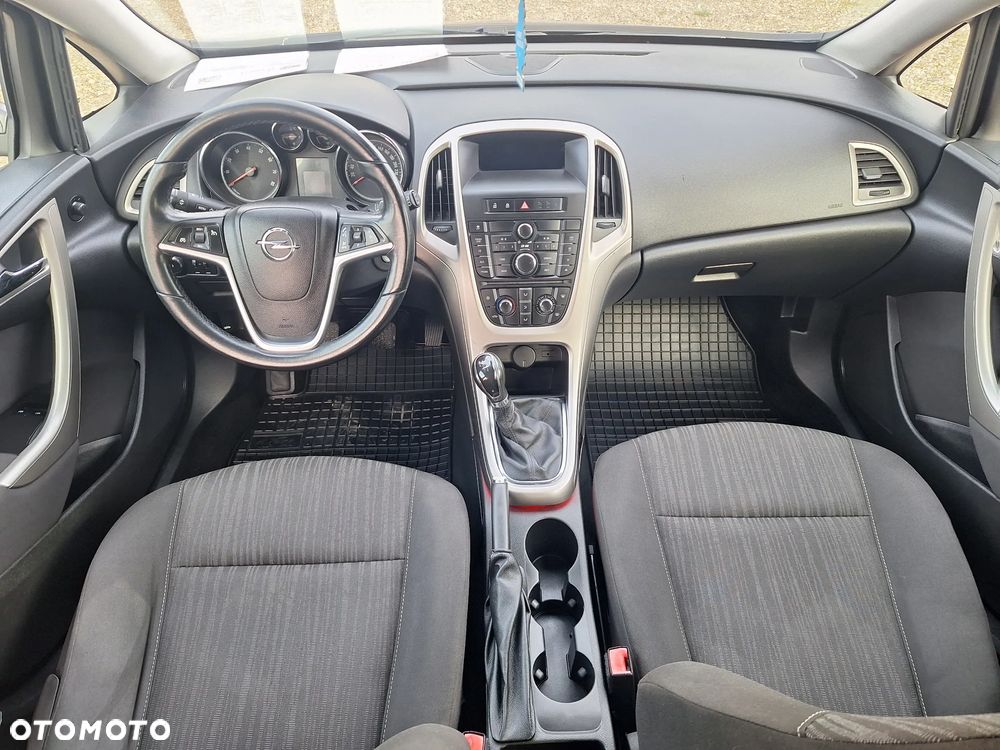 Opel Astra 1.4 ecoFLEX - 10