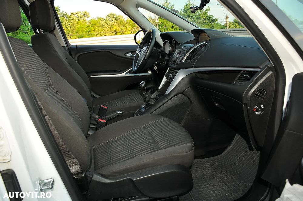 Opel Zafira 2.0 CDTI Active - 11