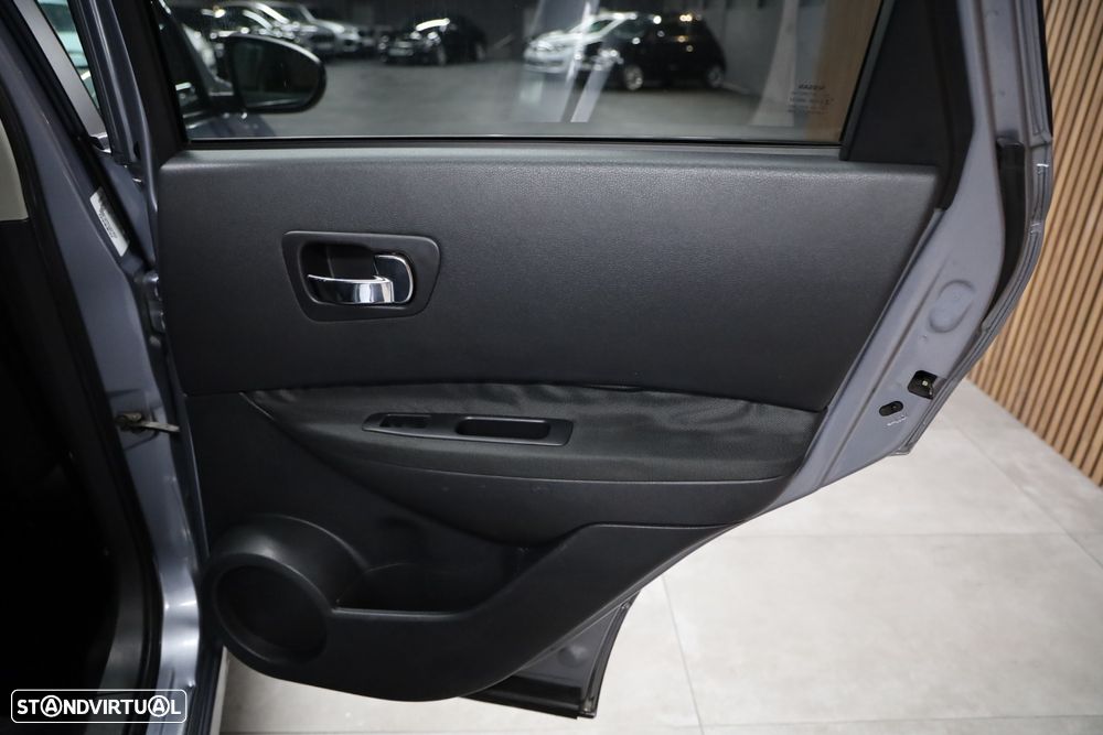 Nissan Qashqai 1.5 dCi Tekna Sport 17 - 9