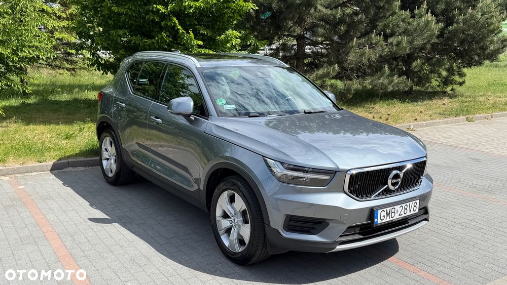 Volvo XC 40 T4 AWD Momentum - 2
