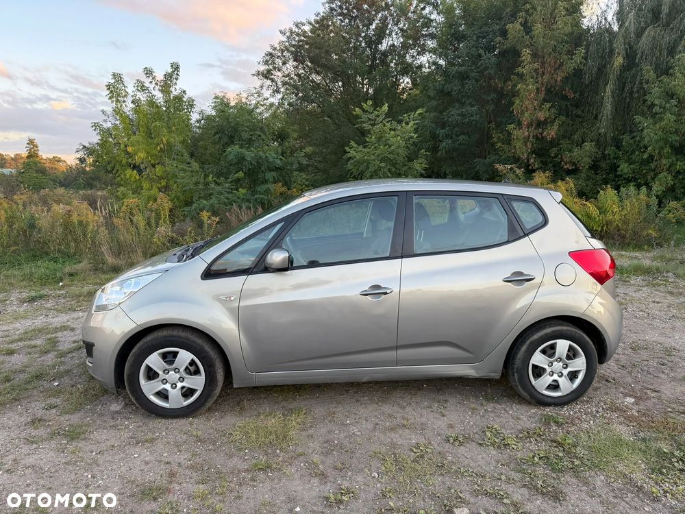 Kia Venga 1.6 CRDi 128 Edition 7 - 18