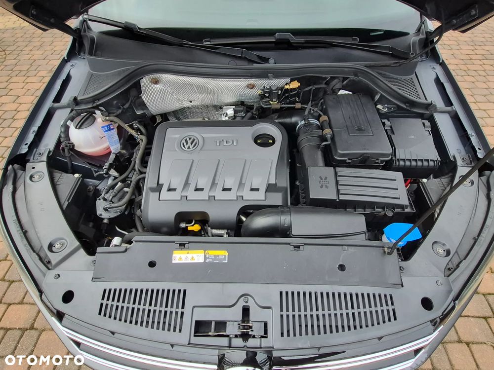 Volkswagen Tiguan - 26