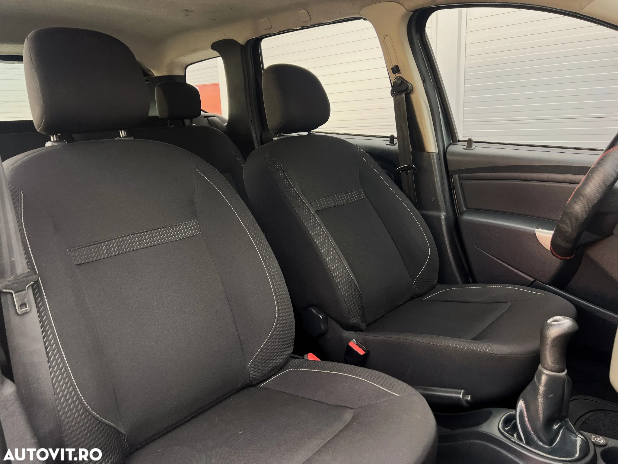 Dacia Duster 1.6 4x2 Ambiance - 7