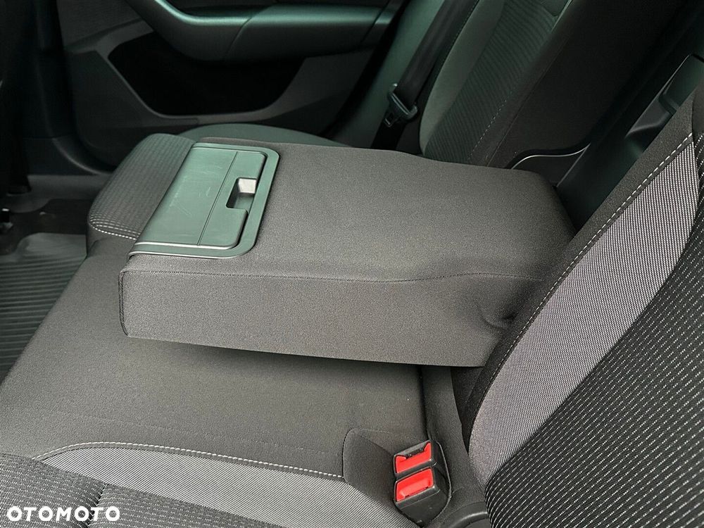 Skoda Octavia 1.5 TSI ACT Ambition - 32