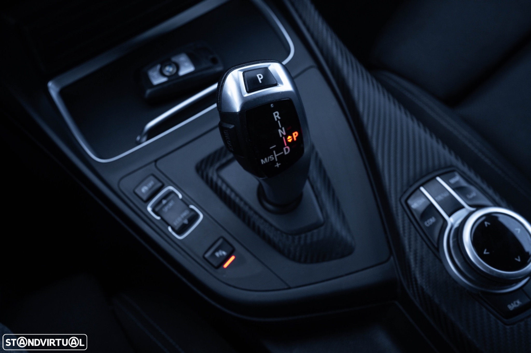 BMW 116 d Pack Desportivo M Auto - 22