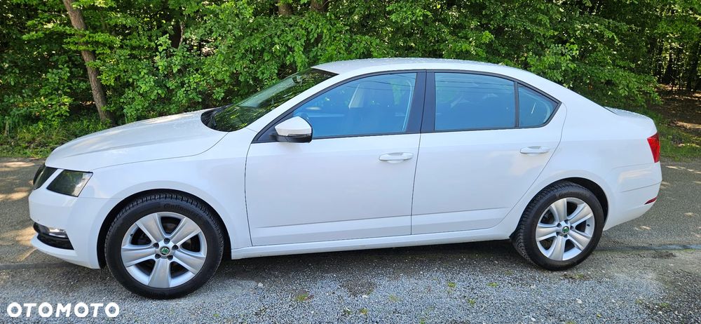 Skoda Octavia 1.6 TDI Active - 3