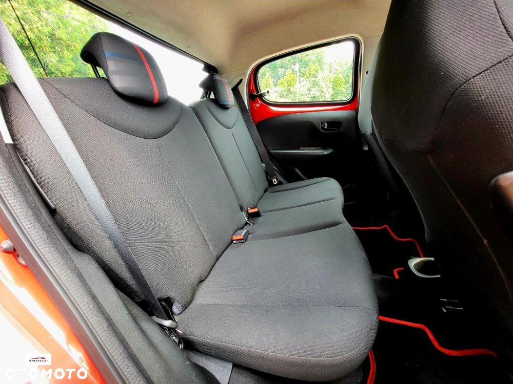 Peugeot 108 - 8