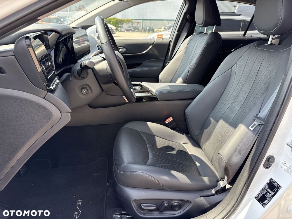 Toyota Mirai - 13