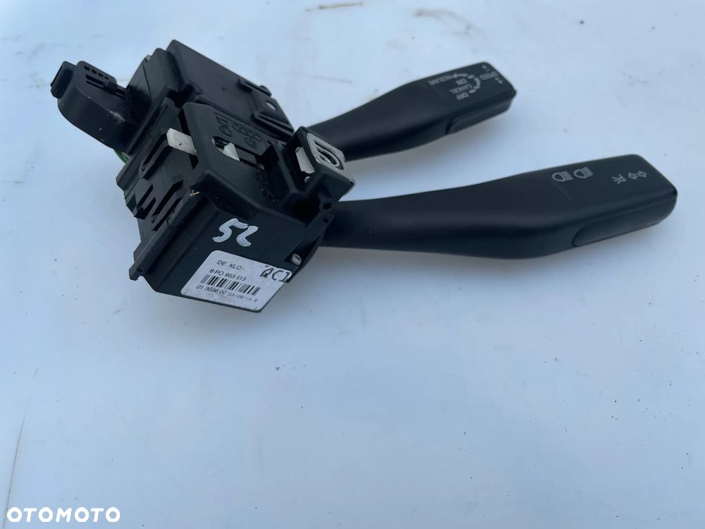 MANETKA PRZEŁĄCZNIK TEMPOMAT KIERUNKOWSKAZÓW AUDI A3 8P 8P0953513 - 2