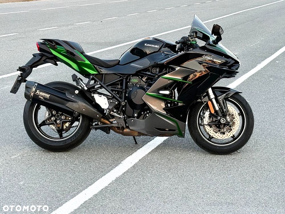 Kawasaki Ninja H2 SX - 2