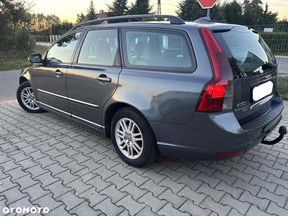 Volvo V50 - 8