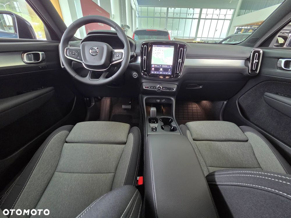 Volvo XC 40 B3 Core - 11