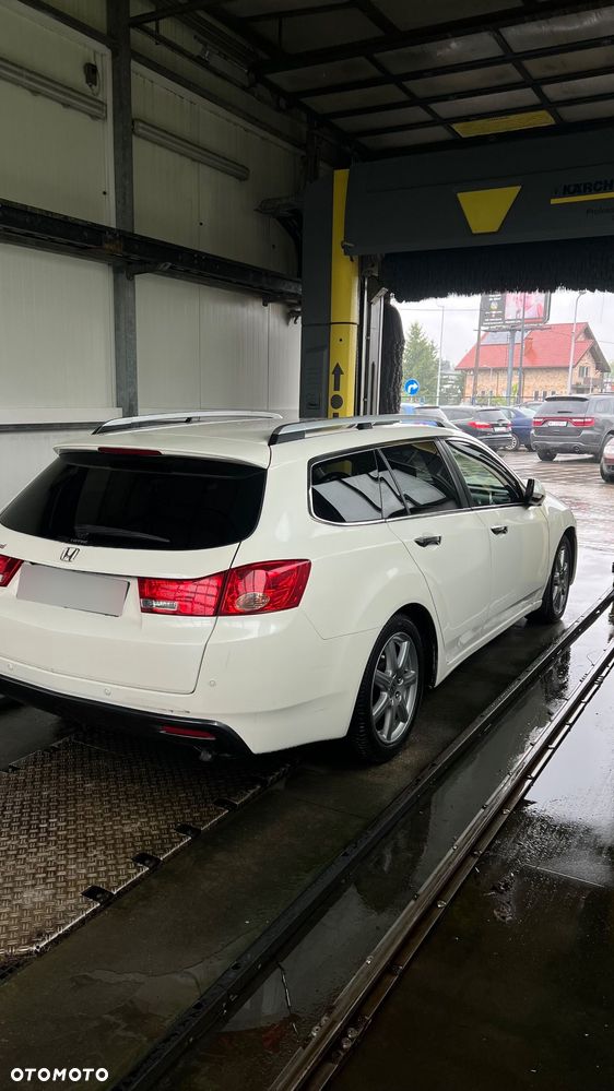 Honda Accord 2.2i-DTEC Automatik Executive - 4