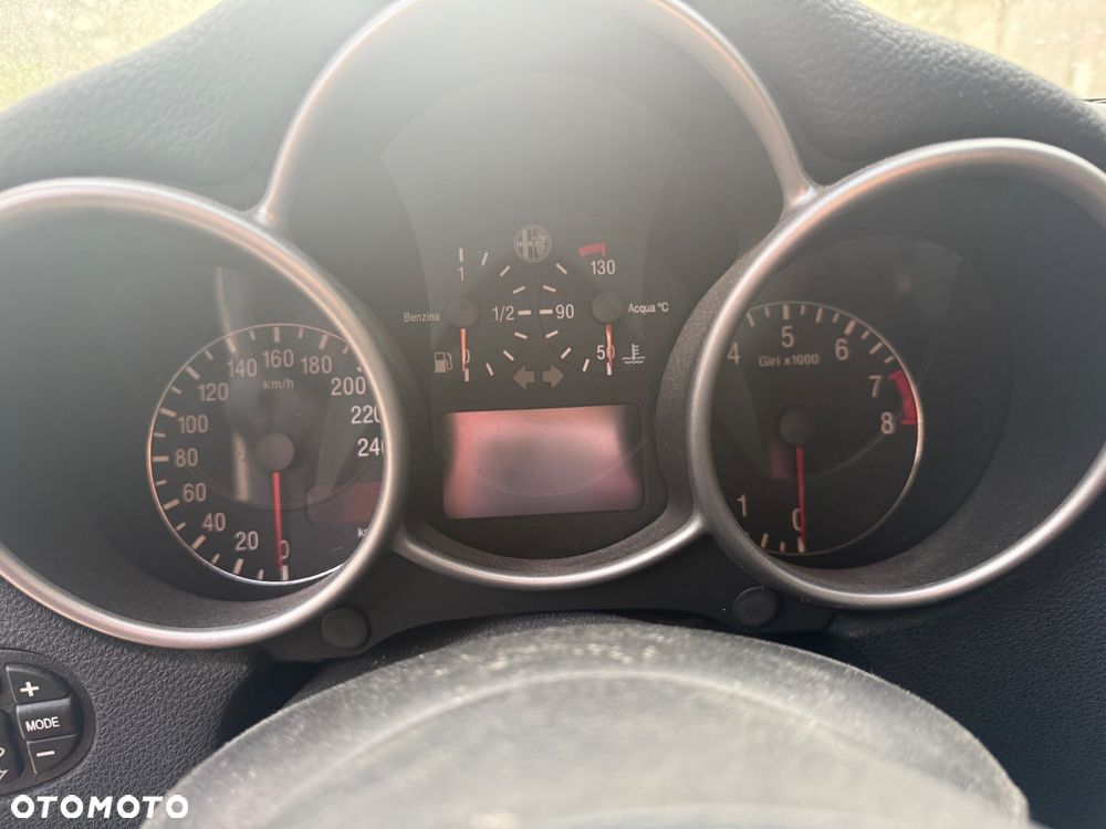 Alfa Romeo 147 1.6 Twin Spark Impression - 17