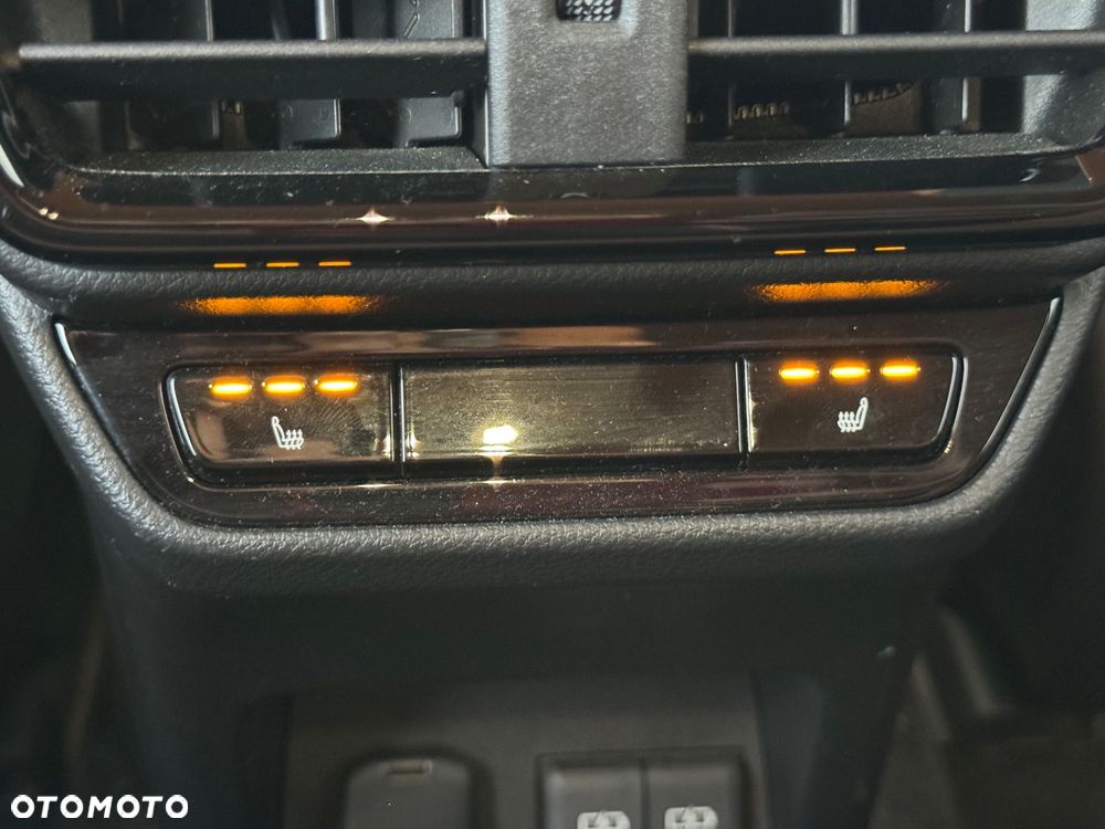 Lexus NX 350h Omotenashi AWD - 12