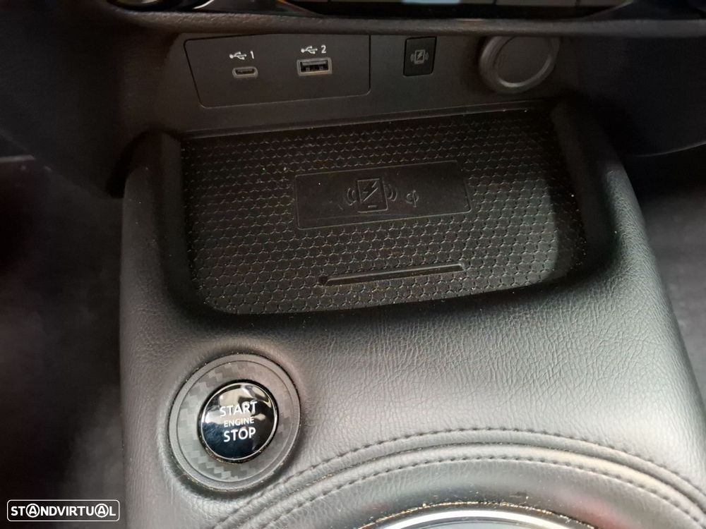 Nissan Juke 1.0 DIG-T N-Connecta - 21