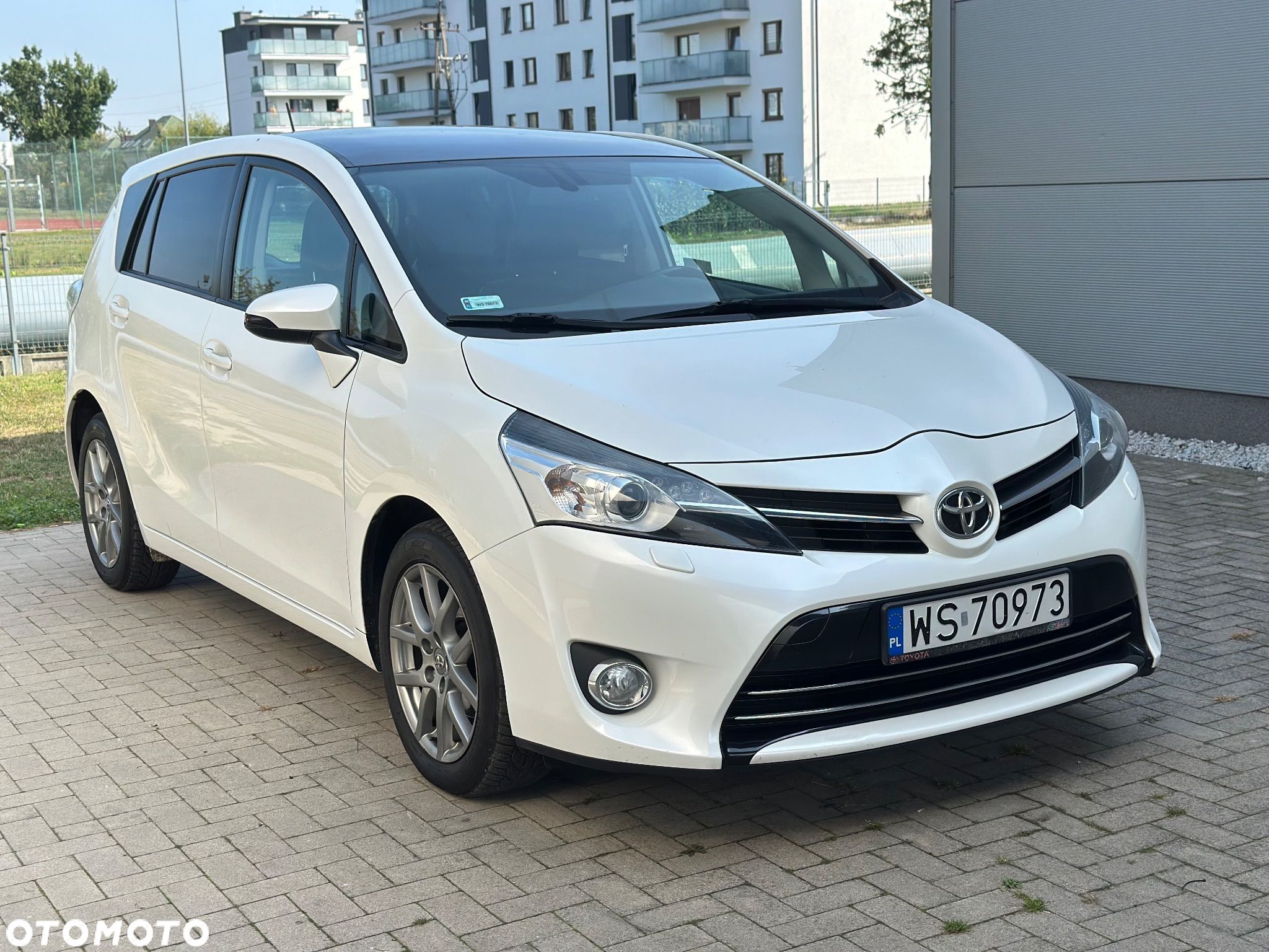 Toyota Verso 1.8 Premium 7os EU6 - 1