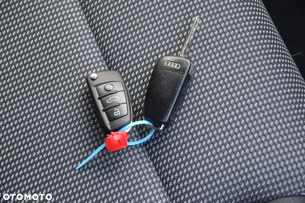 Audi A3 Sportback 2.0 TDI DPF quattro Attraction - 33