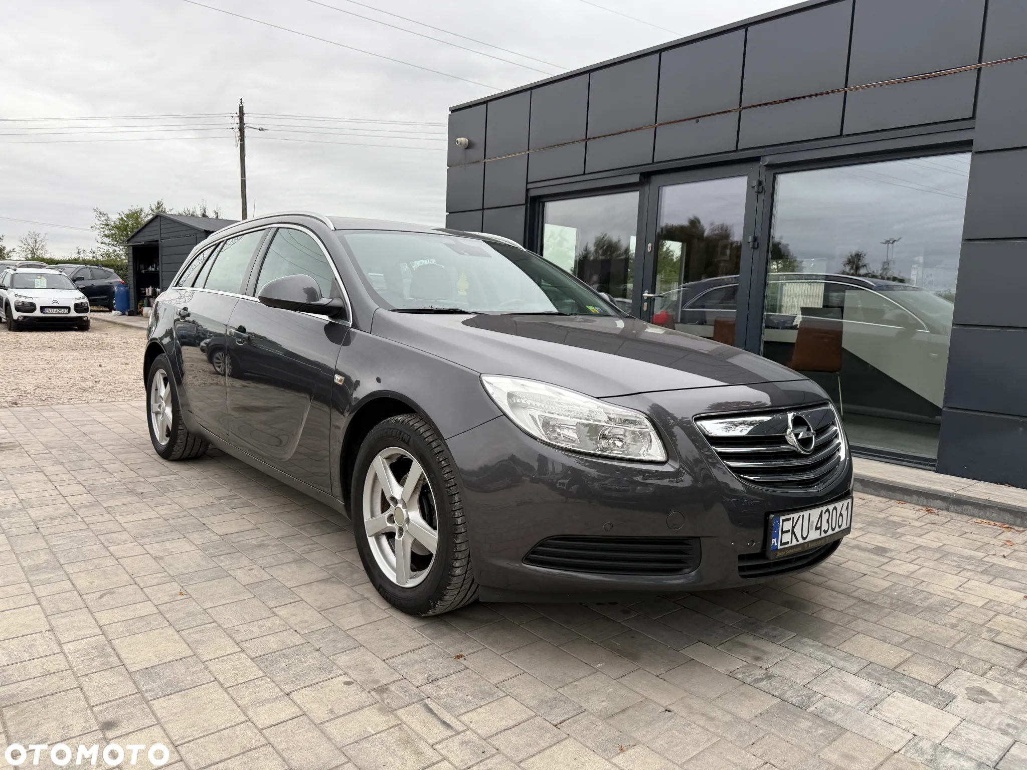 Opel Insignia 1.8 - 8