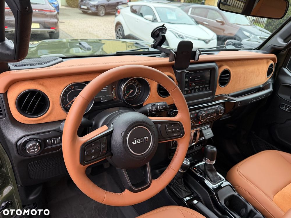 Jeep Wrangler - 9