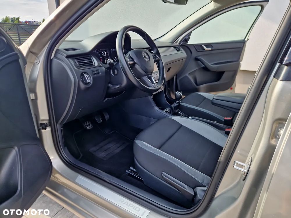 Skoda RAPID Spb 1.6 TDI DPF Joy - 13
