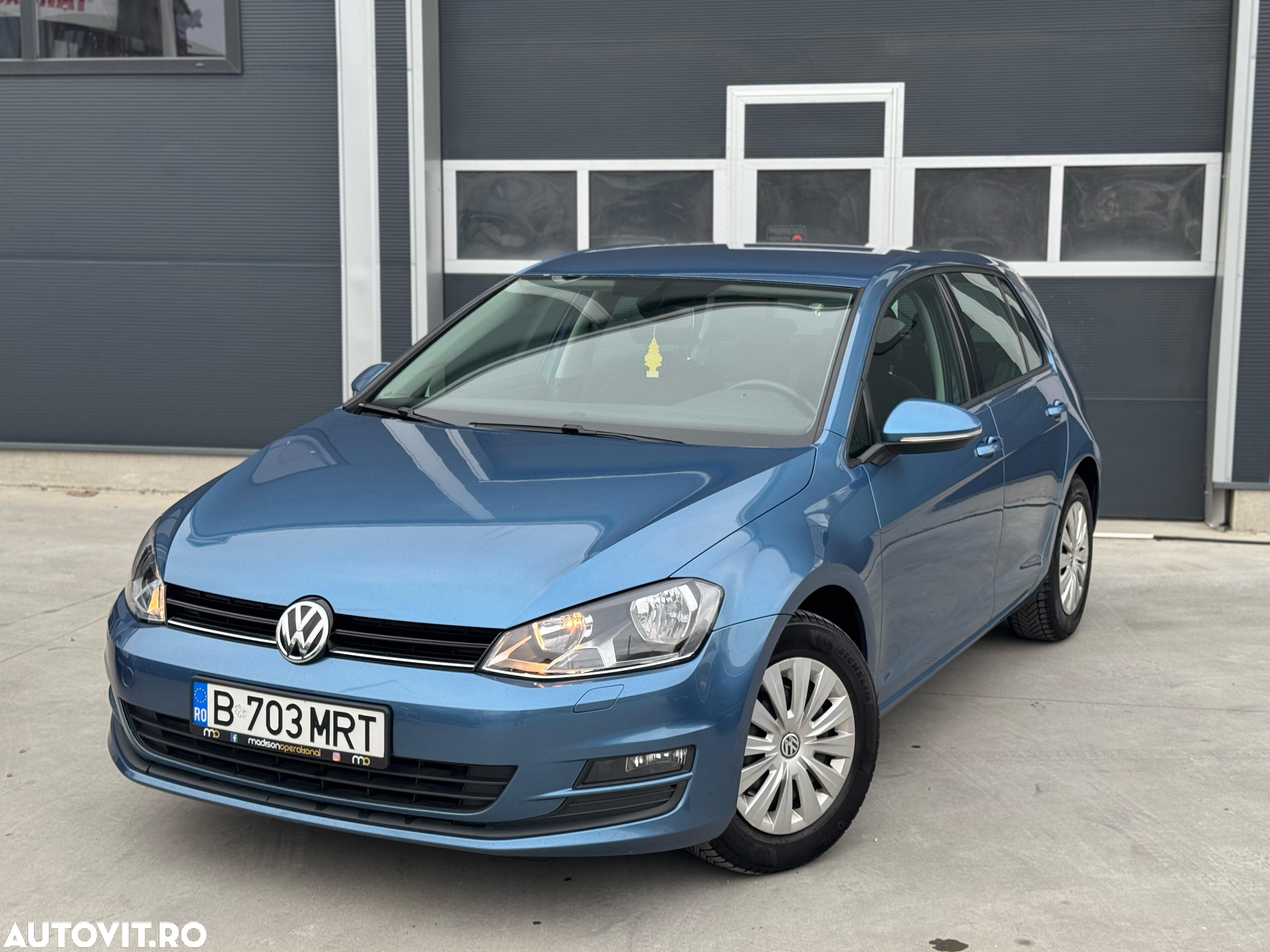Volkswagen Golf 1.2 TSI DSG BMT Comfortline - 2