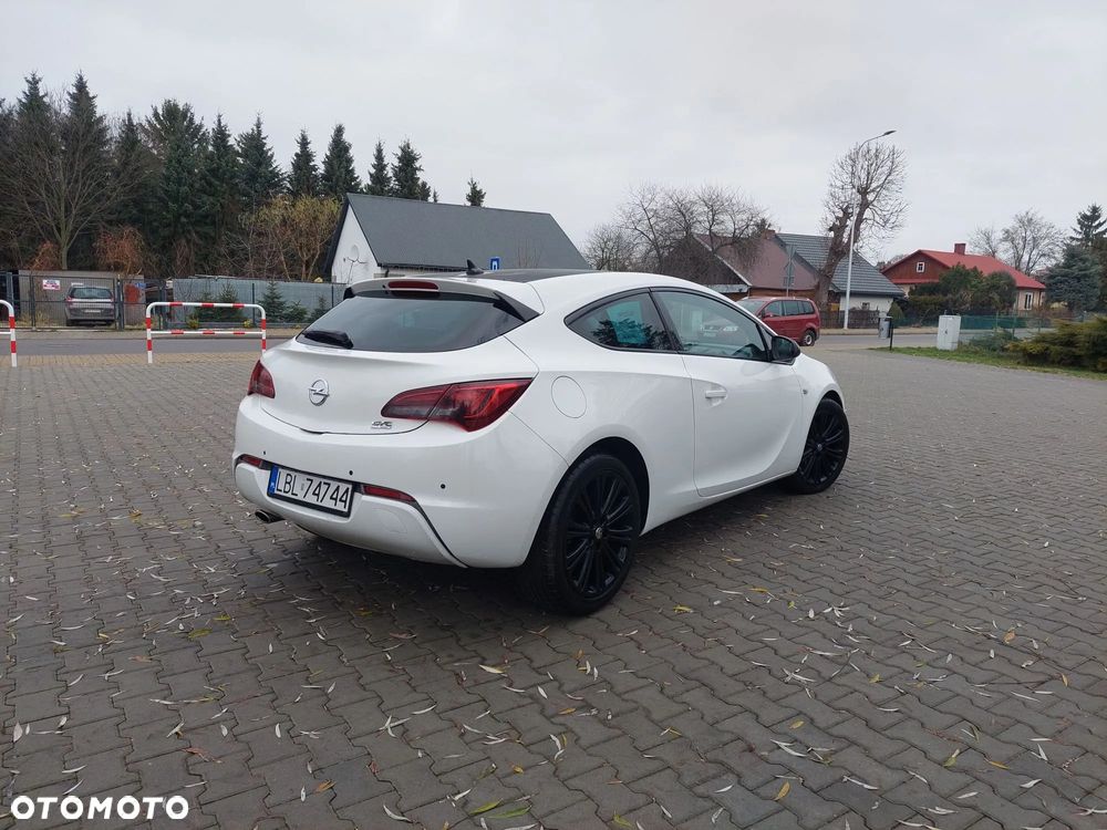 Opel Astra 2.0 CDTI ecoFLEX Start/Stop Edition - 4