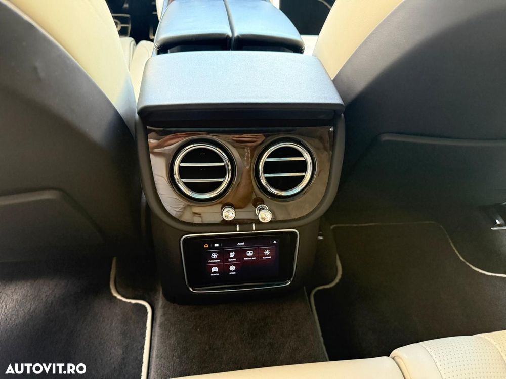 Bentley Bentayga - 10