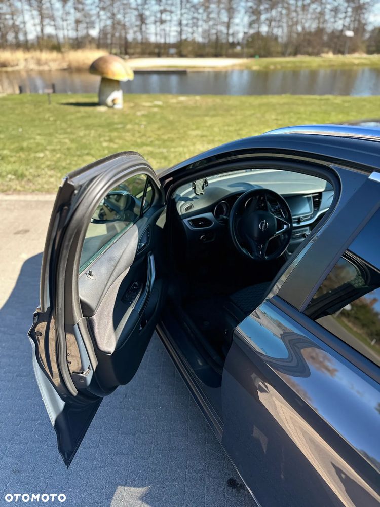 Opel Astra - 11