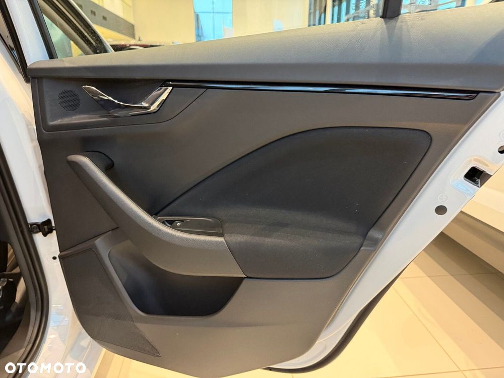 Skoda Scala 1.5 TSI Selection DSG - 19