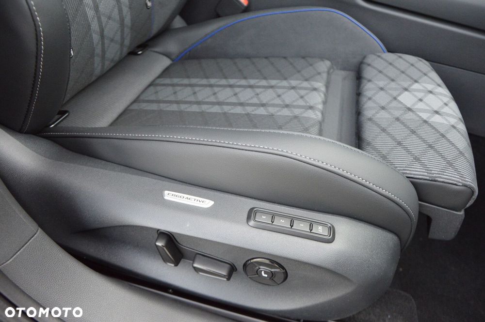 Volkswagen Passat Variant - 31