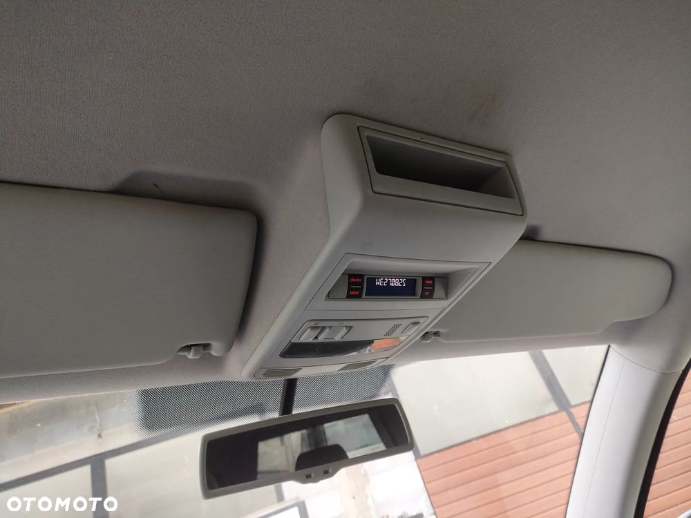 Volkswagen Transporter - 34
