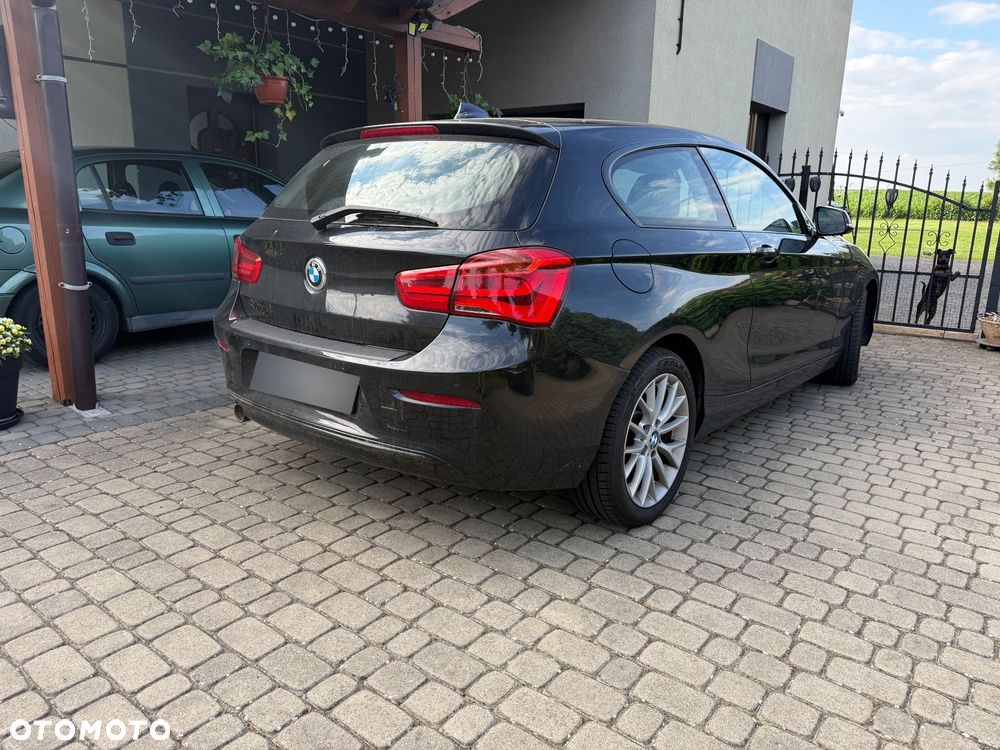BMW Seria 1 116d EfficientDynamics Sport Line - 4