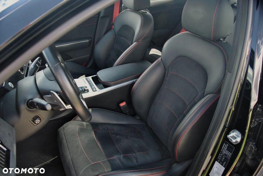 Kia Stinger 3.3 T-GDI V6 GT Prestige Line AWD - 7