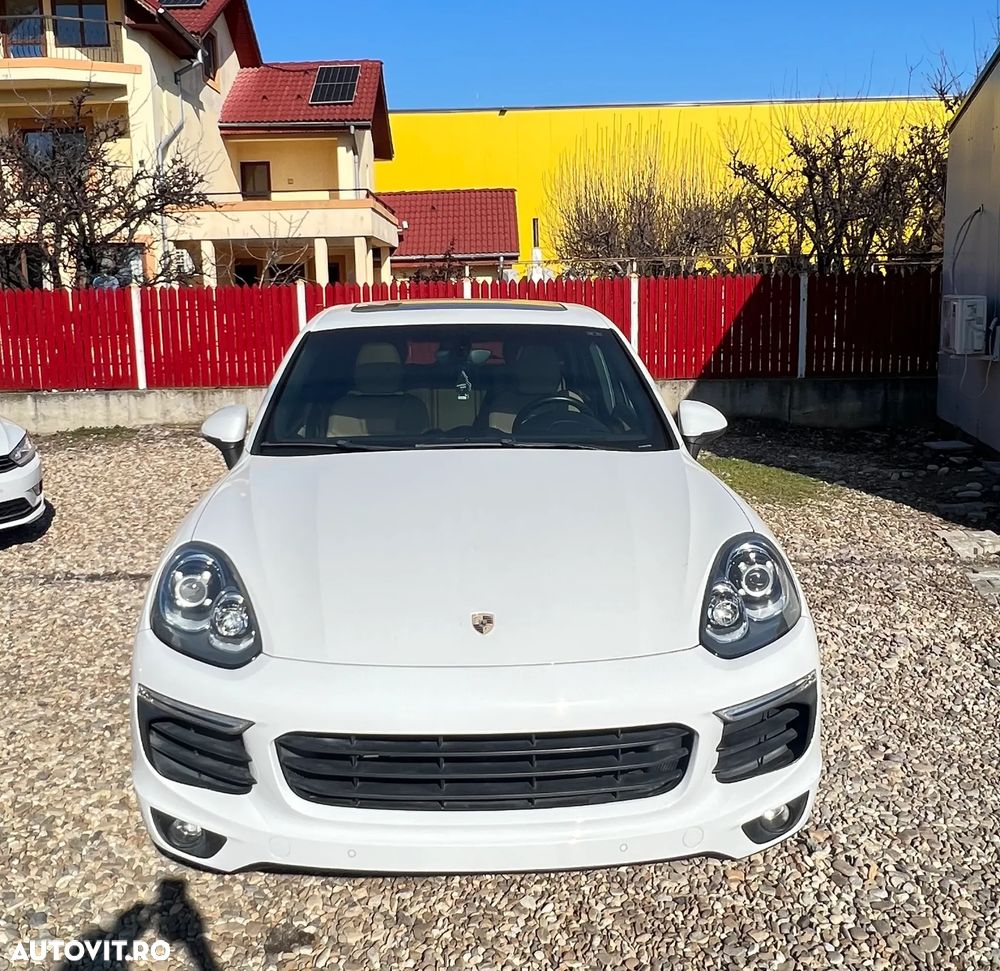 Porsche Cayenne Tiptronic S - 2