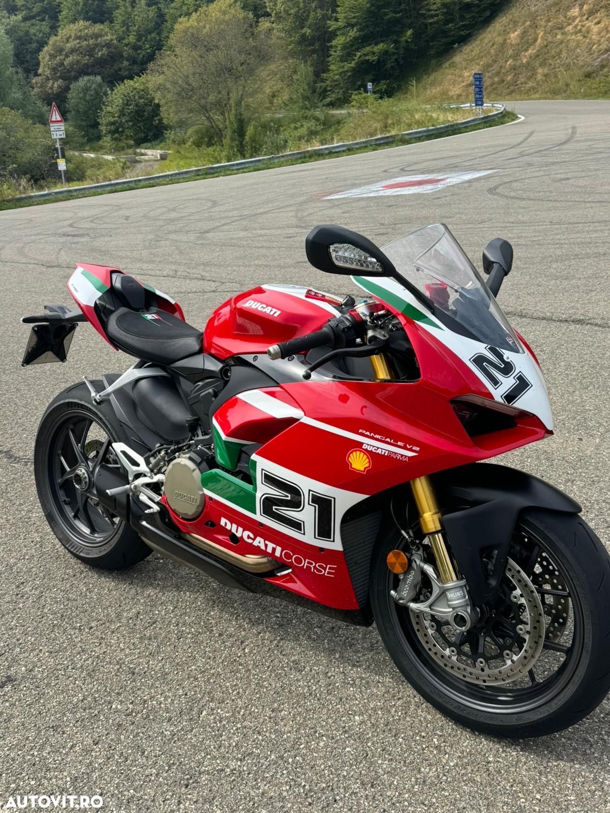 Ducati Panigale V2 - 1