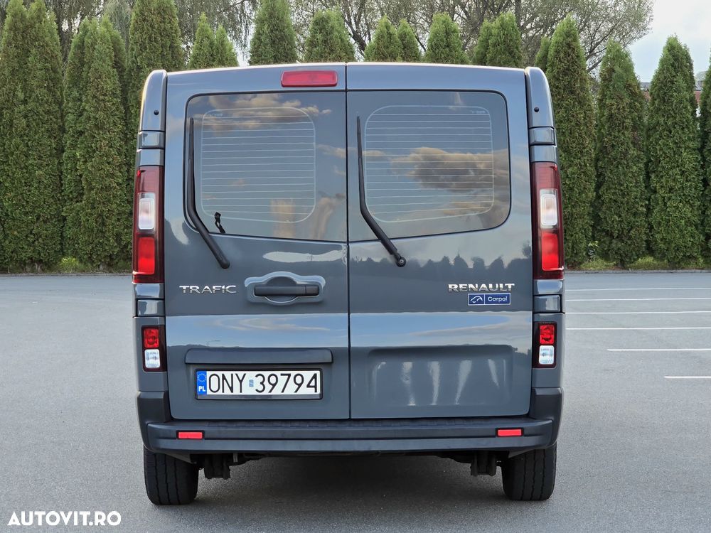 Renault Trafic 2.0 Blue dCi 145 Combi L2H1 7+1 locuri Expression Plus - 9