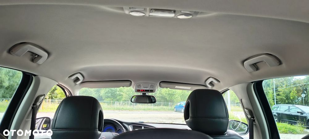 Citroën C4 1.2 PureTech Shine S&S EAT6 - 19