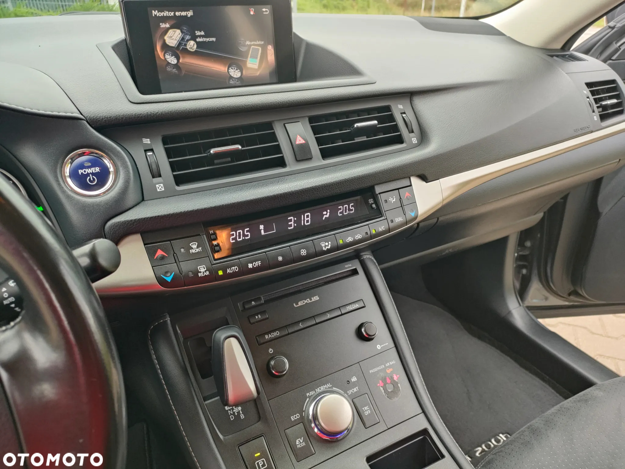 Lexus CT - 26