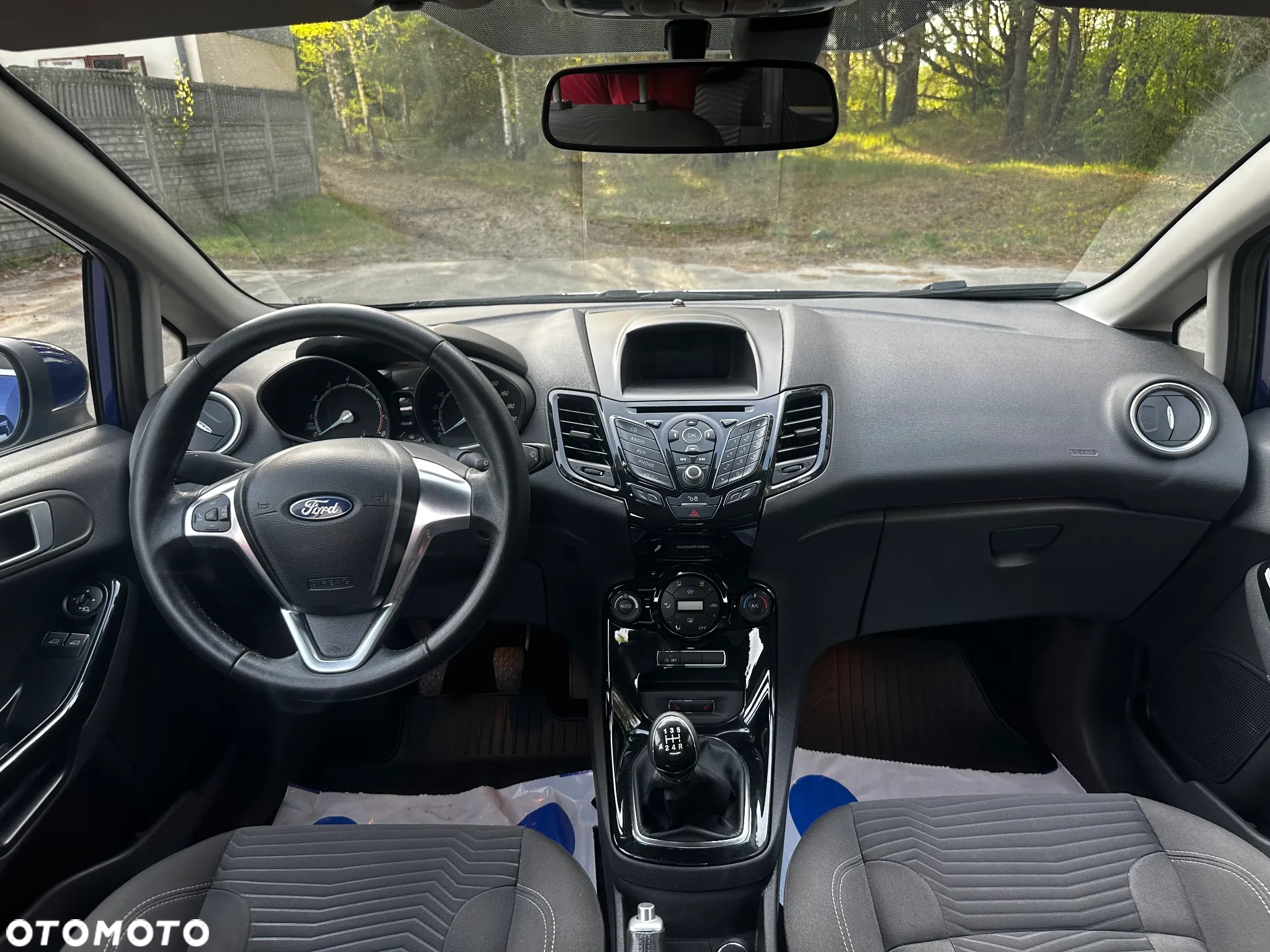 Ford Fiesta - 23