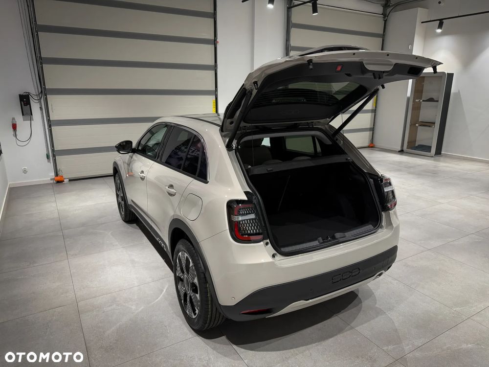 Fiat 600 1.2 Turbo La Prima eDCT - 11